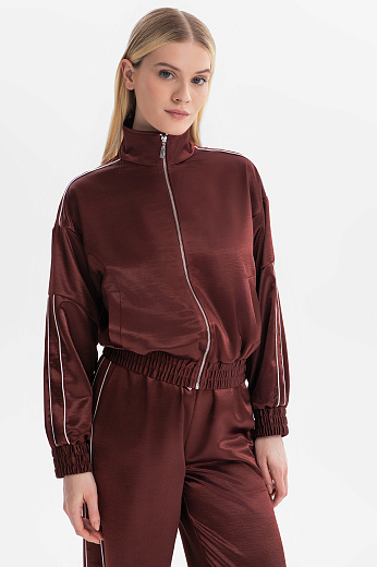 Куртка спортивная атласная